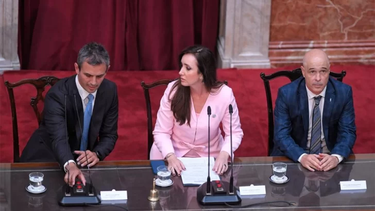 menem y villarruel aumentaron 30% la dieta a diputados y senadores