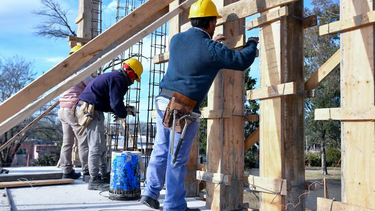 Hay otras reformas laborales posibles: los cambios a favor de los trabajadores que discute y aprueba el mundo
