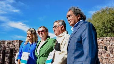 se dictara ingles en las escuelas primarias de catamarca