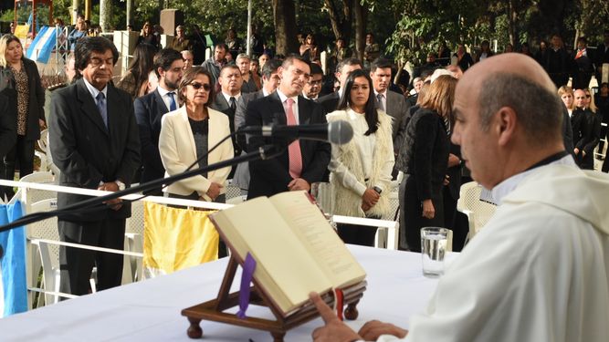 La Gobernadora rindió homenaje a Esquiú
