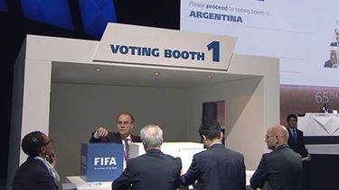en la votacion, argentina le quito el apoyo a blatter