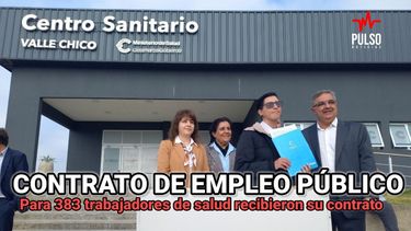 Trabajadores de la salud recibieron su contrato de empleo público