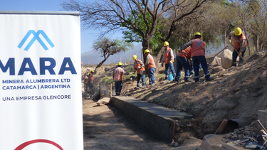 mara continua fortaleciendo instituciones deportivas con obras en el club aconquija