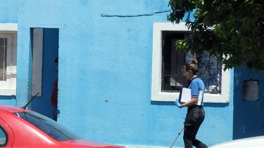Rastrillaje. El arma apareció en una bolsa de arena en el trayecto de la fuga de Machete Suárez.&nbsp;
