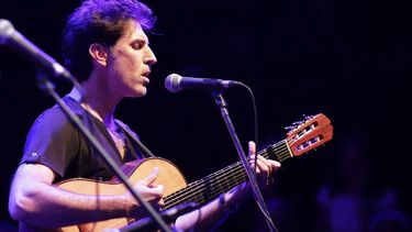 juan martin angera llevara el rock nacional al formato pena antes de su debut en el poncho