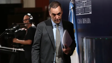 el gobierno elimino la secretaria de comunicacion y medios y sus funciones pasaran a la orbita de jefatura de gabinete