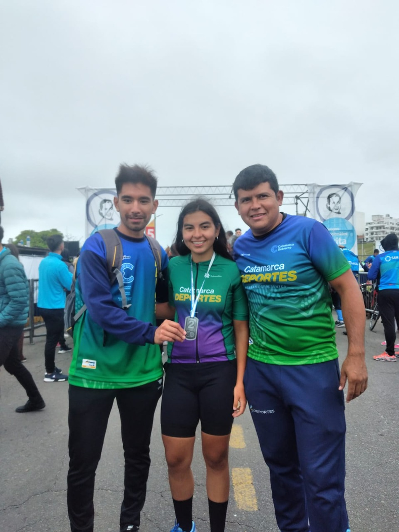 Guadalupe D&iacute;az medalla de plata en Ciclismo.
