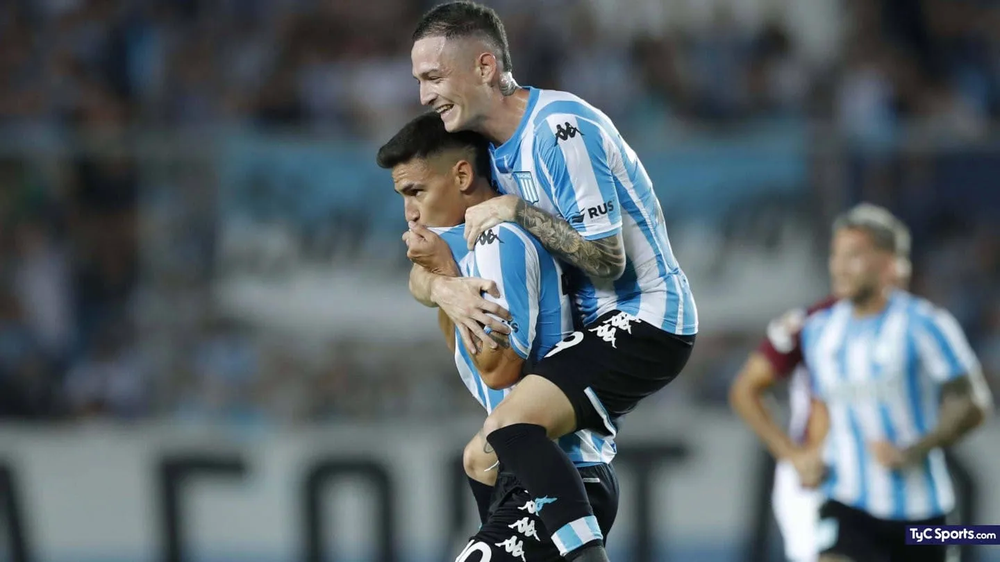 Moreno y Rojas, figuras de Racing.&nbsp;