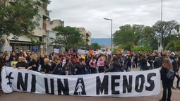 Mojones en el largo camino