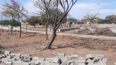 Malestar. Desde hace 3 años esperan por la plaza en la zona.&nbsp;