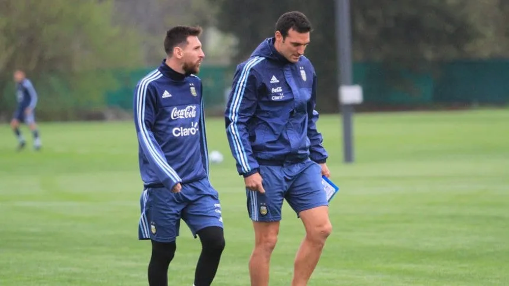 Liones Messi y Lionel Scaloni.&nbsp;