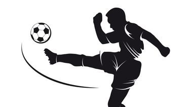 la justicia ordeno a un futbolista condenado a que regrese al pais