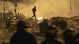 Francia: grupos de extrema derecha se enfrentan a los manifestantes