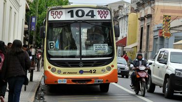 Ya rige la nueva tarifa para colectivos urbanos
