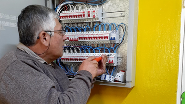 Nuevos trabajos de reparación, mantenimiento y limpieza en instituciones educativas
