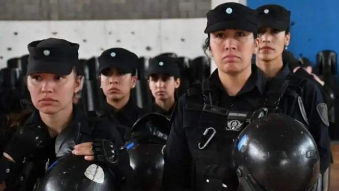 Nada es gratis acá dentro: un informe releva los abusos a mujeres en las Fuerzas Armadas y de Seguridad