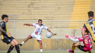 San Lorenzo ganó por la mínima y quedó eliminado