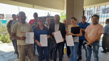 Reclamo salarial: policías y penitenciarios presentan petitorio