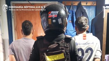 Aprehendieron a dos jóvenes y secuestraron elementos de dudosa procedencia