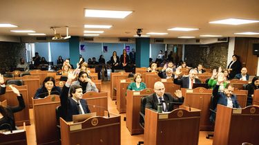 Avanzó proyecto para proteger derechos de trabajadores del sector privado
