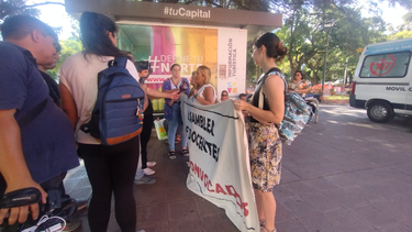 Movilización de docentes autoconvocados