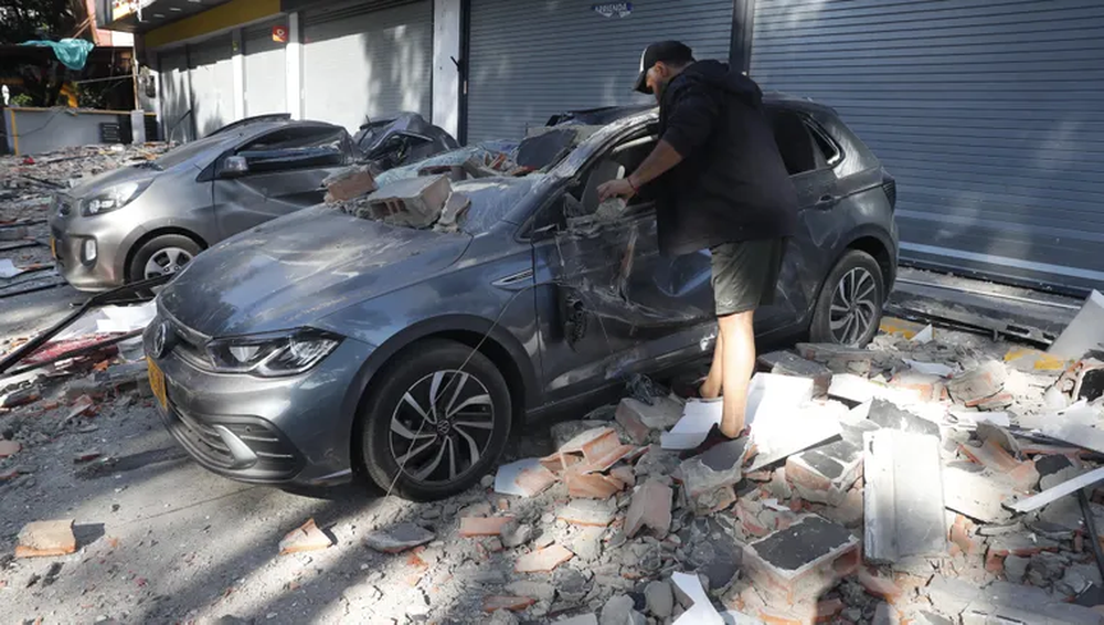 Un fuerte terremoto de 7.4 sacudió Colombia: se sintió en Ecuador y Panamá