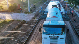 Milei avanza con el desmantelamiento del organismo que urbaniza los barrios populares Milei avanza con el desmantelamiento del organismo que urbaniza los barrios populares