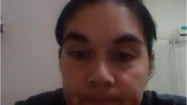 La madre de la pequeña realizó un video en el cual reclama a su obra social