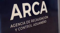 La recaudación cayó un 4% en abril y sigue en baja