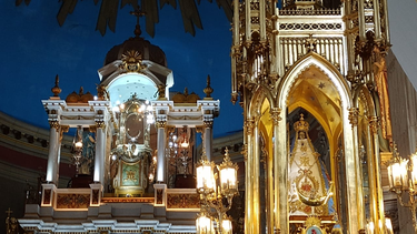 con el templo colmado comenzo la fiesta de la proteccion de la virgen del valle