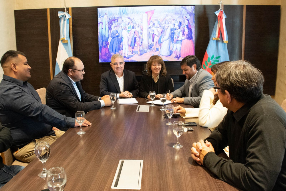 Mineras aportarán fondos para refaccionar y hacer mejoras en las escuelas de la Puna