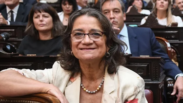 Cruces en redes tras la opinión de la senadora Lucía Corpacci