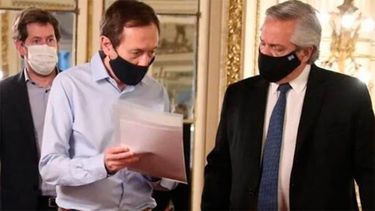 Fernández, aislado: Cumplo el protocolo