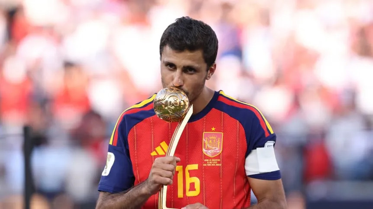 Rodri fue elegido como el mejor jugador del Mundial 2026