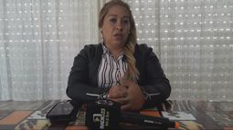 Intentaron estrangular a mujer remisera para robarle el auto