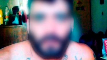 En una grabación, confesó que abusó de las dos hijas de su ex