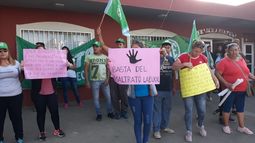Recreo: los municipales despedidos siguen con su reclamo