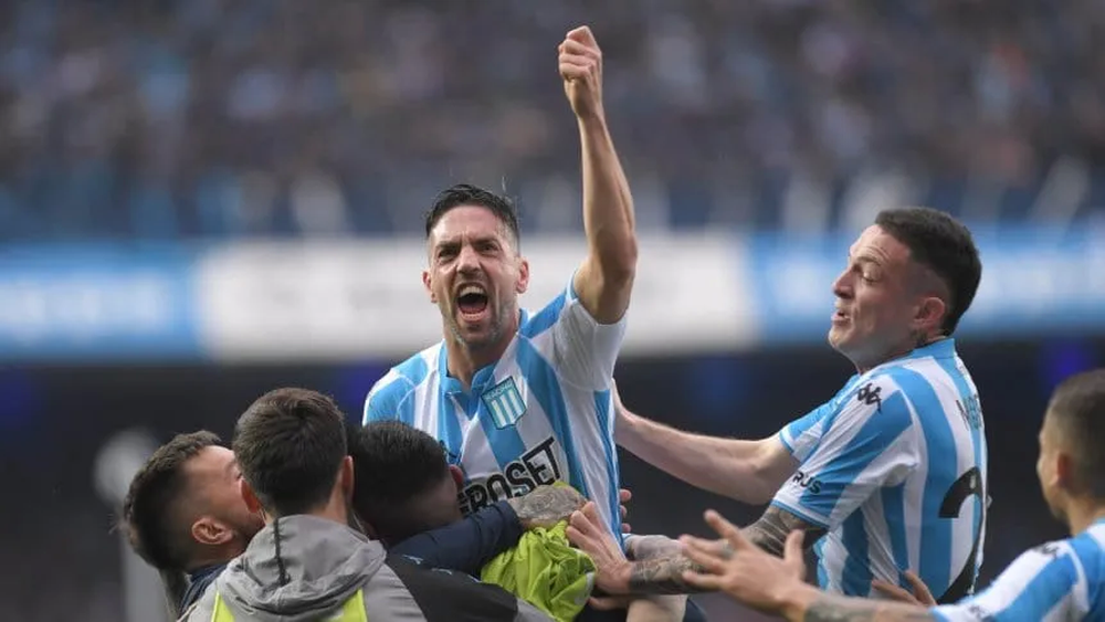 racing moreno hauche independiente julio 2022.webp
