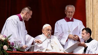 El papa Francisco participó de la Misa de Pascua