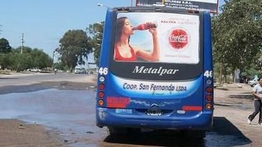 Lo arrestaron por tocar a una mujer en el colectivo
