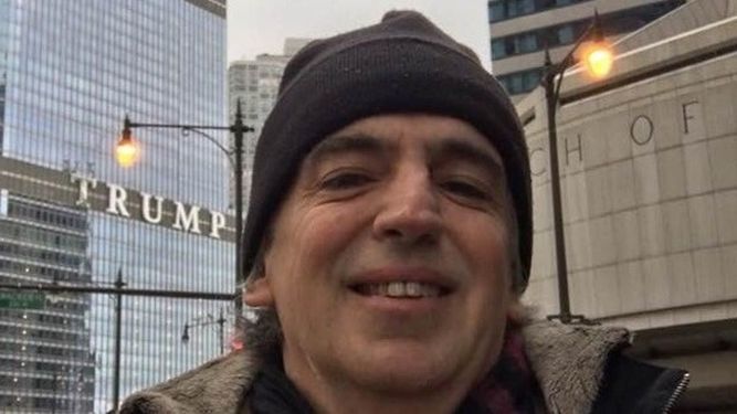 El pediatra había fotografiado a dos niñas en el Garrahan