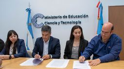 OSEP y Educación firmaron un convenio para mejorar el servicio las maestras de apoyo escolar OSEP y Educación firmaron un convenio para mejorar el servicio las maestras de apoyo escolar