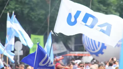 UDA rechazó la oferta salarial y pide 40% UDA rechazó la oferta salarial y pide 40%