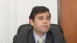Tres años de prisión en suspenso