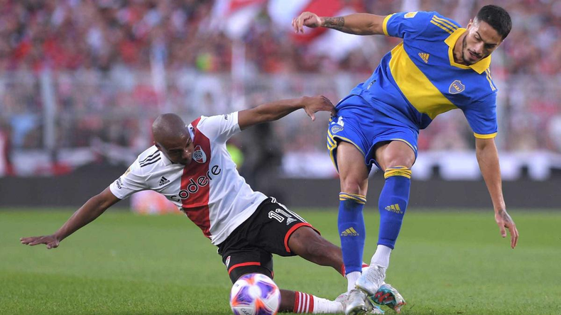 Boca y River se enfrentan en el Superclásico por la Copa de la Liga