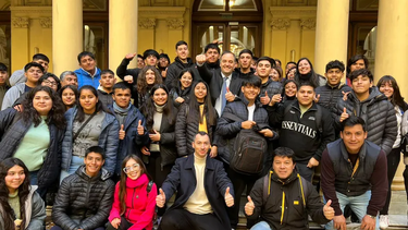 pedido de informe por el viaje de galan con alumnos de belen a la casa rosada