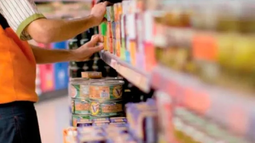 Empleados de comercio recibirán $100.000 extra no remunerativos hasta marzo Empleados de comercio recibirán $100.000 extra no remunerativos hasta marzo