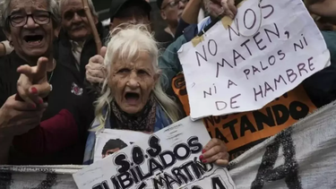 pami, remediar y salud mental: el ajuste de milei, ahi donde mas duele