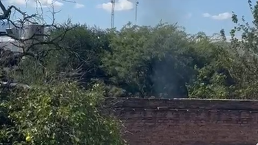 vecinos reclaman quema ilegal de basura en pleno centro de la ciudad