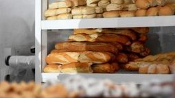 La caída del consumo y los costos récord golpean de lleno al sector panadero argentino. La caída del consumo y los costos récord golpean de lleno al sector panadero argentino.